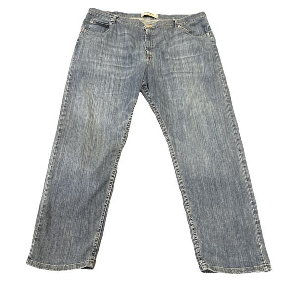 Wrangler Authentics Jeans Men 42 X 30 Blue Straight Leg Medium Wash Cotton Blend - Picture 1 of 12